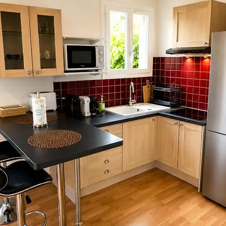 Apartment Grand T2 Calme Avec Parking Prive A Toulouse